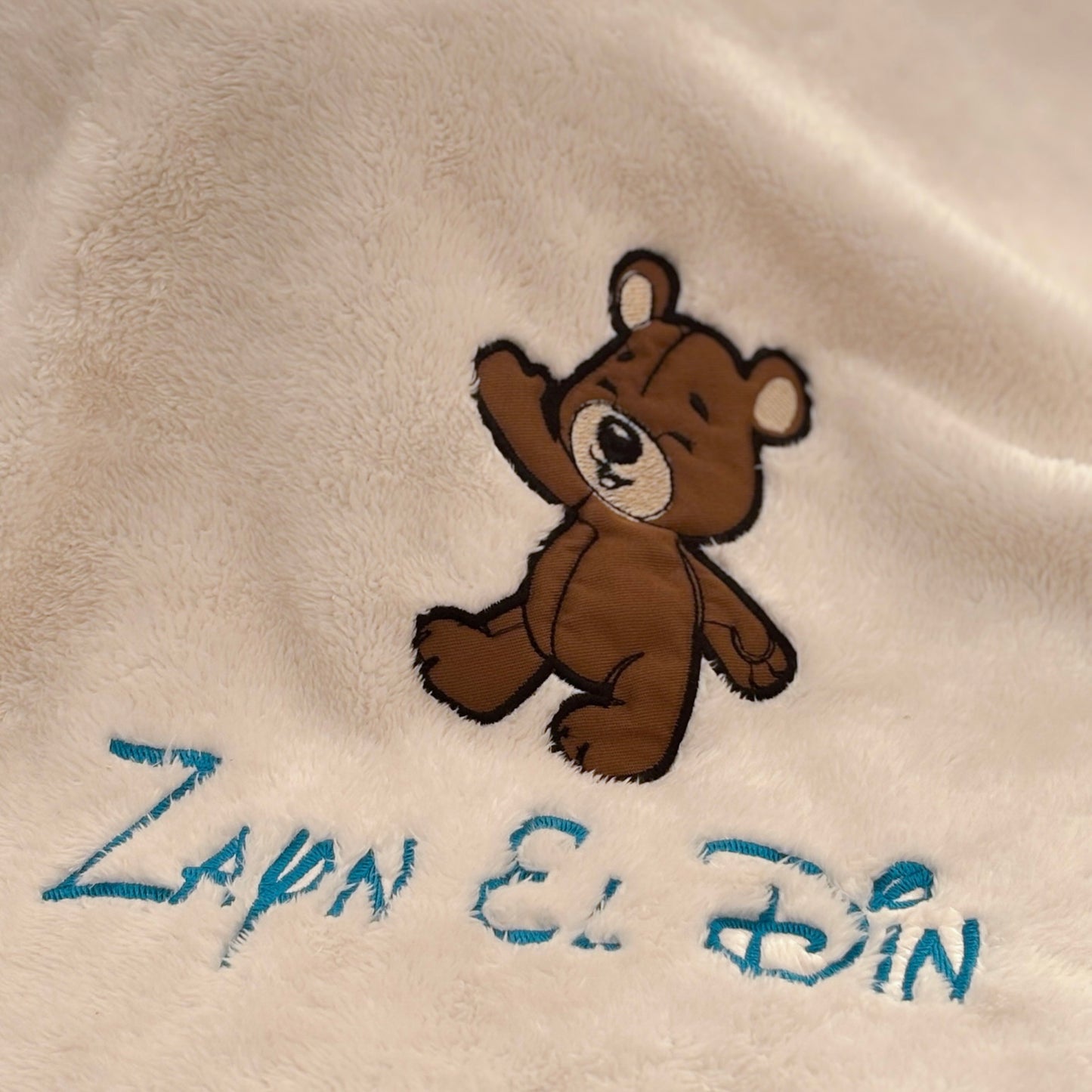 Zain El Din Blanket
