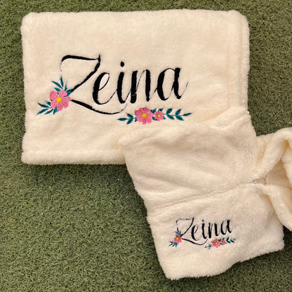 Personalized 4-Piece Winter Baby Set – Jumpsuit, Blanket, Hat & Bib