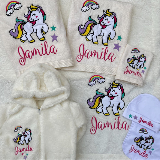 Personalized 4-Piece Winter Baby Set – Jumpsuit, Blanket, Hat & Bib